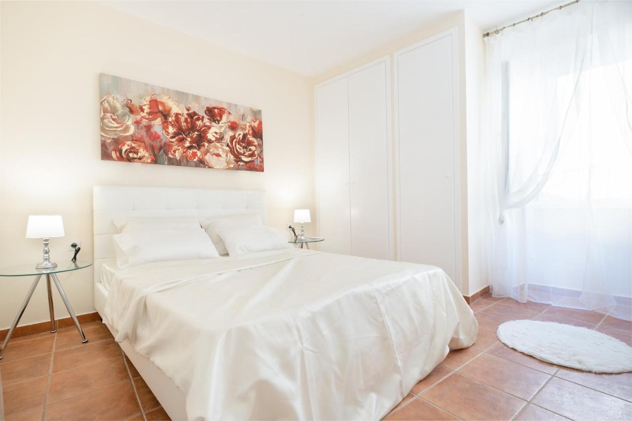 Old Town Gem - Elegant Guilford Apartment Corfu  외부 사진