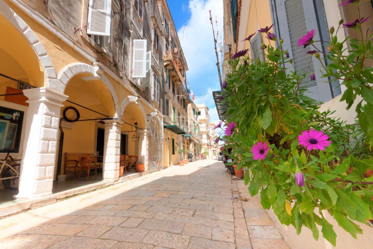 Old Town Gem - Elegant Guilford Apartment Corfu  외부 사진